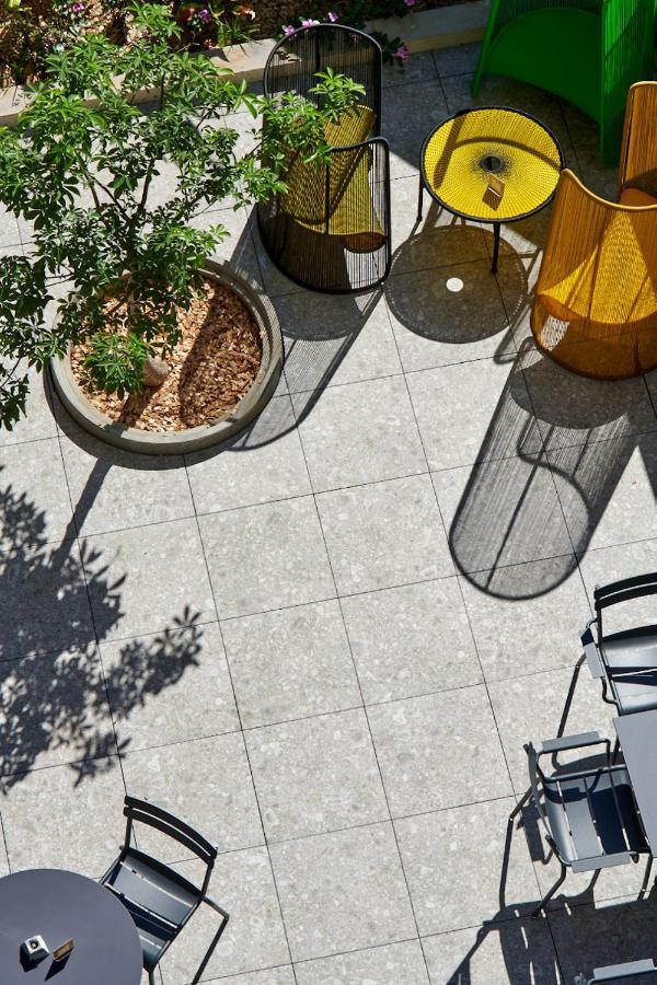 Dina Morgabine Saint Denis Hotel Exterior foto